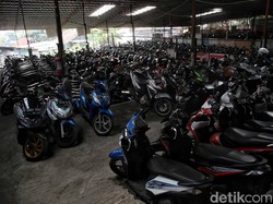 Awas, Aki Soak Akibat Sering Matikan Motor dengan Standar Samping