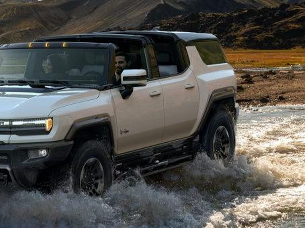 Luar Biasa! Pesanan Mobil Pickup Listrik GMC Hummer Tembus 80 Ribu Unit Luar Biasa! Pesanan Mobil Pickup Listrik GMC Hummer Tembus 80 Ribu Unit