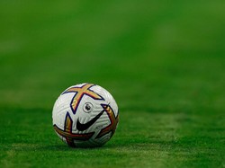 Pukul Wasit Perempuan, Pemain Ini Dilarang Main Seumur Hidup