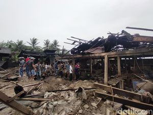 Pabrik Tahu di Asahan Luluh Lantak Gegara Mesin Uap Meledak Pabrik Tahu di Asahan Luluh Lantak Gegara Mesin Uap Meledak