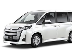 Suzuki Landy Terbaru Melantai dengan Tampang Mirip Noah, Harga Rp 300 Jutaan