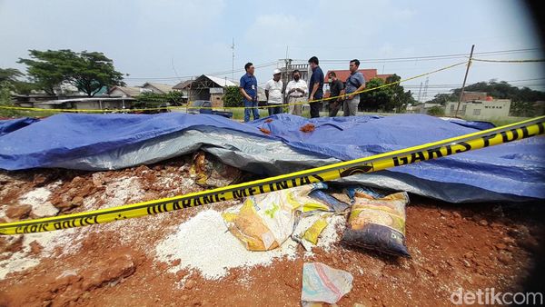 Saat Satgas Pangan Tengok Lokasi Beras Bansos Ditimbun di Depok