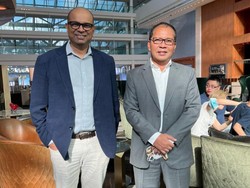 Walkot Makassar Nostalgia dengan 2 Orang Penting di Singapura