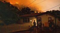 Sisa Kebakaran Hutan di California, Bangunan Hancur-Udara Kuning Pekat
