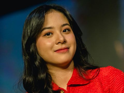 Azizi Asadel atau Zee JKT48