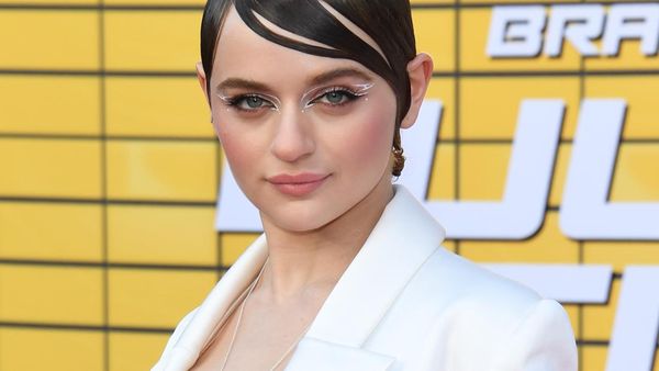 Seksi Banget! Aura Dewasa Joey King di Premiere Bullet Train