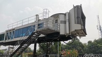 Pesawat China Eastern Senggol Garbarata, Penumpang Panik