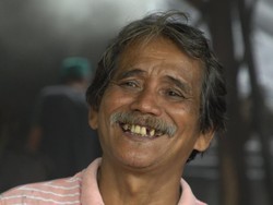 Hangatnya Cuan Bisnis Arang Rumahan, Omzet Ratusan Juta Sebulan