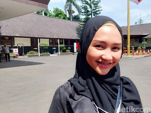 Ernisa Supiah, Sang Penafsir Kabar Polisi untuk Teman Tuli