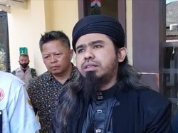 Laporkan Pesulap Merah, Gus Samsudin Tak Terima Dituduh Menipu