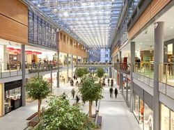 Lowongan Kerja di Mal Mulai Banyak Bertebaran Lagi