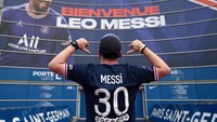 PSG tempati nomor sembilan dengan penjualan 1,18 juta jersey. Efek Lionel Messi disebut berpengaruh besar (Getty Images)