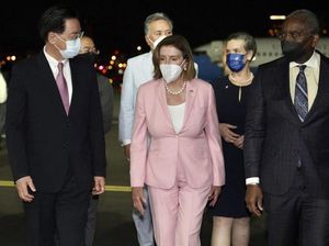 21 Jet Tempur China Menyusup ke Taiwan saat Ketua DPR AS Datang! 21 Jet Tempur China Menyusup ke Taiwan saat Ketua DPR AS Datang!