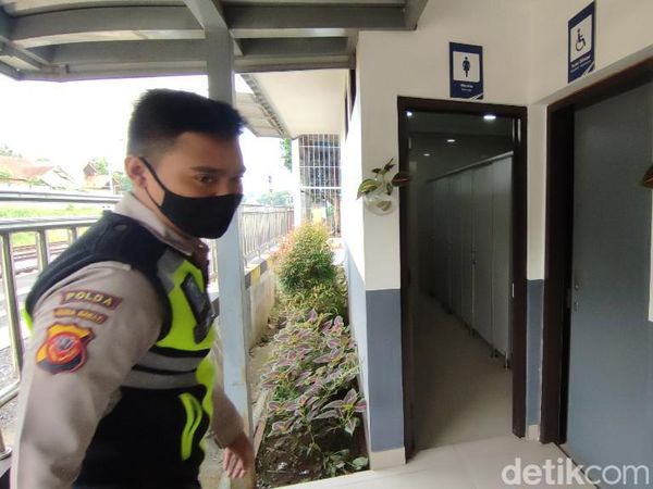 Foto Lokasi Petugas Kebersihan Cabul Rekam Penumpang Wanita di Toilet