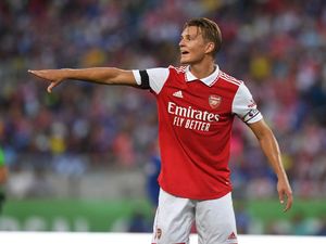 Awas Kutukan Kapten Arsenal, Odegaard!