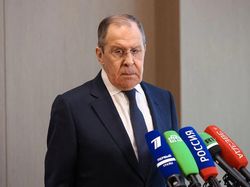 Menlu Sergei Lavrov Tuduh Negara Barat Berniat Hancurkan Rusia