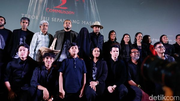 Potret Para Pengabdi Setan