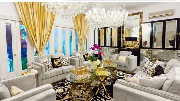 10 Foto Rumah Mewah Tasyi Athasyia, Cuma Ditinggal 1,5 Tahun Sebelum Pindah