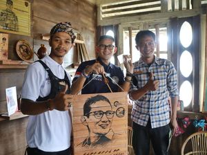 Pengrajin Ukir Laser di Bengkulu Dapat Bantuan Mesin dari Sandiaga