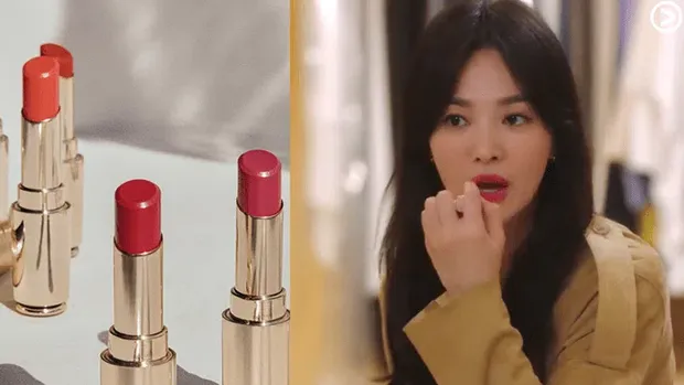 Song Hye Kyo memakai lip balm dari Sulwhasoo