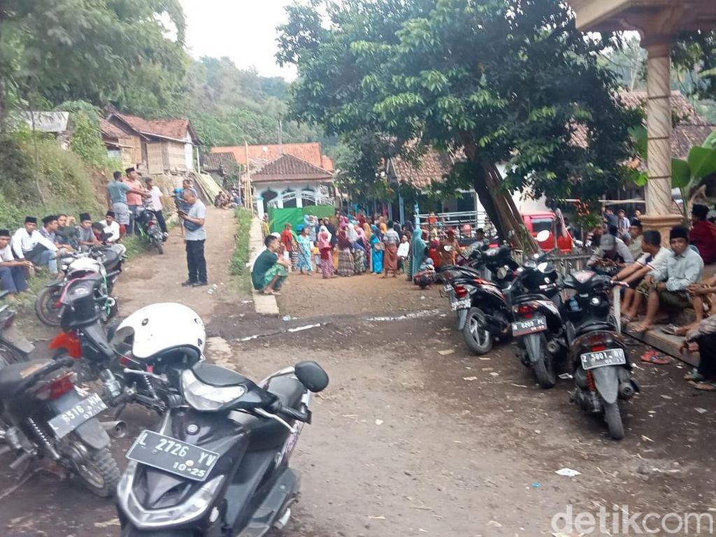 2 Remaja Putri Tewas Tenggelam di Dam Probolinggo 2 Remaja Putri Tewas Tenggelam di Dam Probolinggo