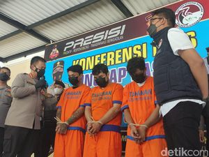 3,4 Kg Sabu Hendak Dikirim ke Bali Diamankan, 3 Pengedarnya Diringkus 3,4 Kg Sabu Hendak Dikirim ke Bali Diamankan, 3 Pengedarnya Diringkus