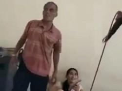 Soal Viral Mencium Pemandu Lagu, Kades Sugihwaras Lamongan Ngaku Ditipu