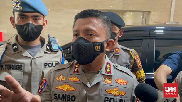 Kadiv Propam Polri nonaktif Irjen Ferdy Sambo memenuhi panggilan Timsus bentukan Kapolri soal kasus penembakan Brigadir J.