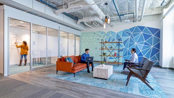 Mengintip Kantor Pusat PayPal yang Keren Banget