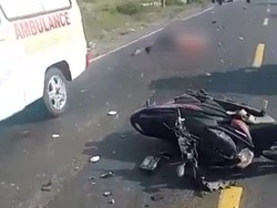 Adu Banteng Motor di Gresik, Satu Pengendara Tewas