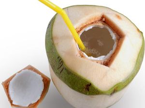 Apa Benar Minum Air Kelapa Bisa Bersihkan Ginjal?