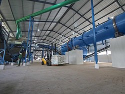 Pabrik Pupuk Kebut Produksi, Pasokan Bahan Bakunya Aman?