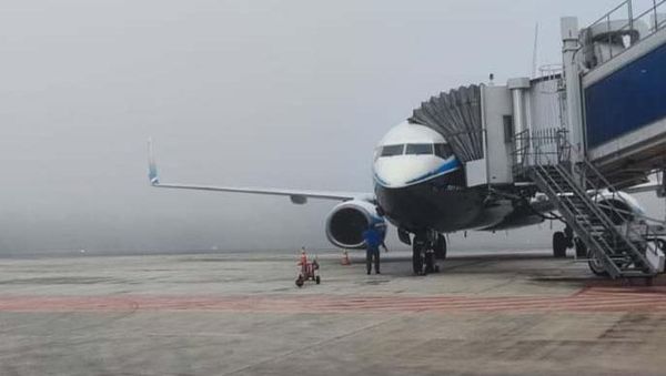 Penampakan Kabut yang Bikin Pesawat Putar-putar di Langit Pekanbaru