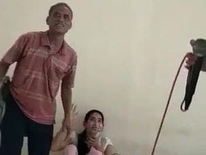 Kades Sugihwaras Lamongan Cium Pemandu Lagu hingga Viral Hanya Diberi Teguran Kades Sugihwaras Lamongan Cium Pemandu Lagu hingga Viral Hanya Diberi Teguran