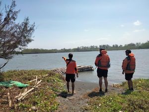 Terseret Arus, Pria Misterius Hilang di Muara Sungai Opak Bantul Terseret Arus, Pria Misterius Hilang di Muara Sungai Opak Bantul