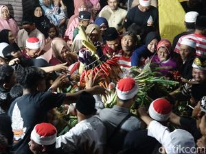 Melihat Ritual Buk Buk Bumeh di Kota Probolinggo Saat Bulan Suro
