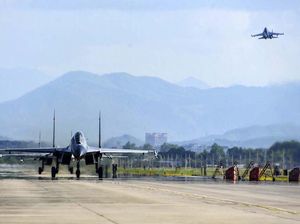 Taiwan Tuding Latihan Militer China untuk Persiapan Invasi Taiwan Tuding Latihan Militer China untuk Persiapan Invasi