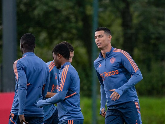 MANCHESTER, ENGLAND - AUGUST 03: (EXCLUSIVE COVERAGE) Cristiano Ronaldo of Manchester United in action during a first team training session at Carrington Training Ground on August 03, 2022 in Manchester, England. (Photo by Ash Donelon/Manchester United via Getty Images)