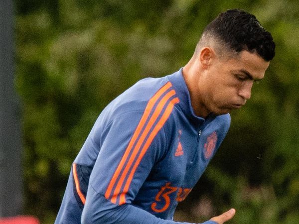 Foto: Latihan Ronaldo Cs Jelang MU Vs Brighton