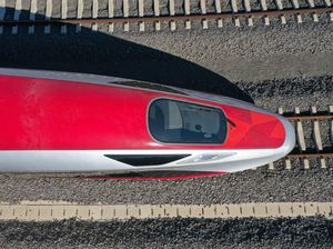 Kepo Pengin Jajal Kereta Cepat Jakarta-Bandung? Begini Caranya