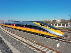 Ridwan Kamil Pamer Proges KCJB: Motif Interiornya Mega Mendung