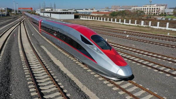 Wujud Rangkaian Kereta Cepat Jakarta-Bandung