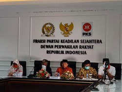 F-PKS DPR Usul Pembentukan Pansus Angket Kereta Cepat Jakarta-Bandung