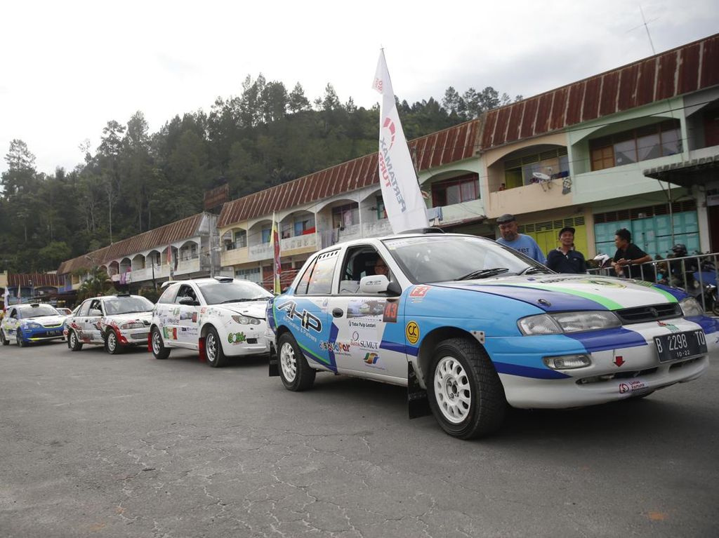 Intip Meriahnya Toba Rally 2022