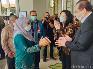 Gubernur Khofifah Hadiri Opening Ceremony Trans Icon Mall Surabaya