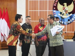 Amnesty International-MRP Temui Mahfud, Minta Setop Kekerasan di Papua