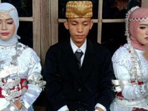Momen Pemuda Nikahi Dua Gadis Sekaligus di Lampung Utara
