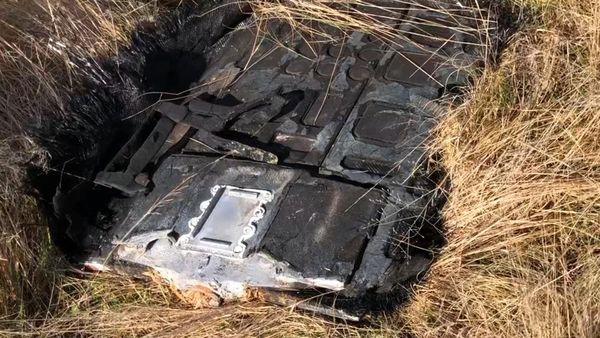 Penampakan Puing Pesawat SpaceX yang Jatuh di Australia