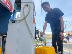 Banyak Kendaraan Berhenti, Pom Migo di Bandung Kerap Dikira Pertamini