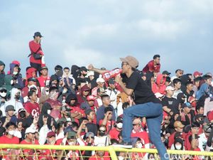 Suporter Bakal Suguhkan Koreografi Spesial saat PSM Pesta Juara Liga 1 Suporter Bakal Suguhkan Koreografi Spesial saat PSM Pesta Juara Liga 1